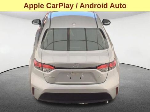 Used 2026 Toyota Corolla LE image 7