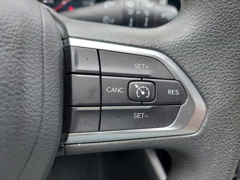 Used 2023 Jeep Compass Sport AWD/4WD image 29