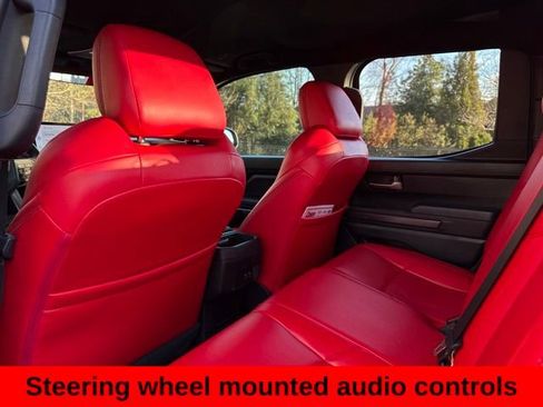 Used 2024 Toyota Tacoma TRD Sport image 19