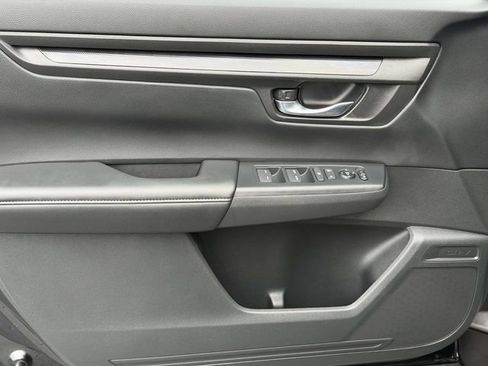 Certified 2026 Honda CR-V EX image 6