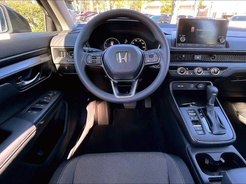 Used 2024 Honda CR-V LX image 5