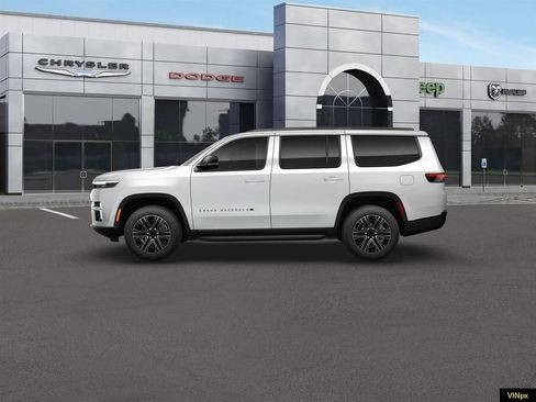 New 2026 Jeep Grand Wagoneer w/ Premium Group I image 3