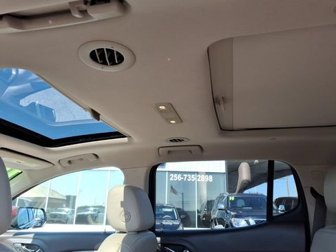 Used 2018 GMC Acadia Denali FWD image 19