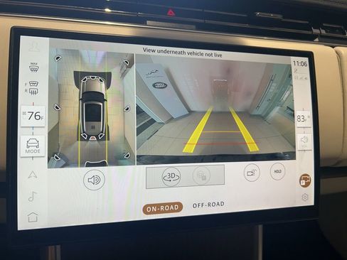 Used 2024 Land Rover Range Rover Long Wheelbase SE image 8