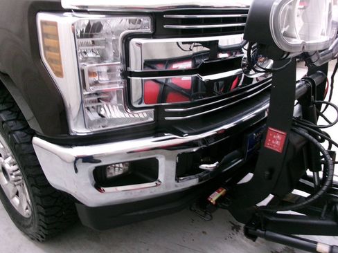 Used 2019 Ford F250 Lariat w/ Chrome Package AWD/4WD image 17