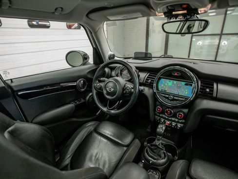 Used 2016 MINI Cooper S image 19