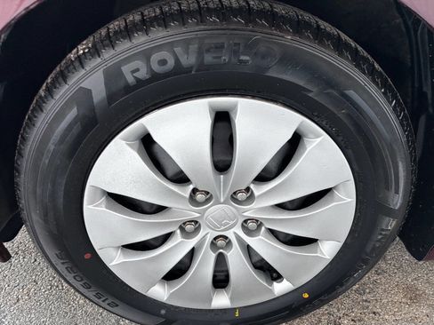 Used 2011 Honda Accord LX image 12