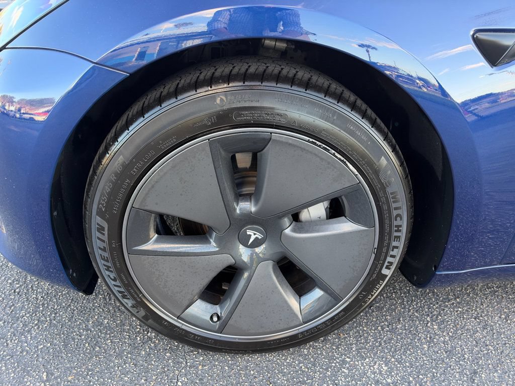 Used 2023 Tesla Model 3 Standard Range RWD image 35