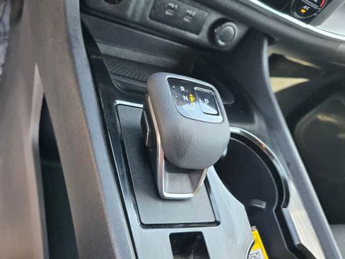 Used 2024 Nissan Rogue SV AWD/4WD image 14