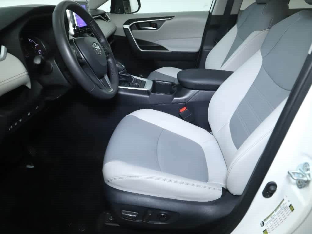 Used 2024 Toyota RAV4 XLE Premium w/ Weather Package AWD/4WD image 18