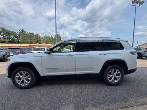 Used 2023 Jeep Grand Cherokee L Limited w/ Luxury Tech Group II AWD/4WD image 4