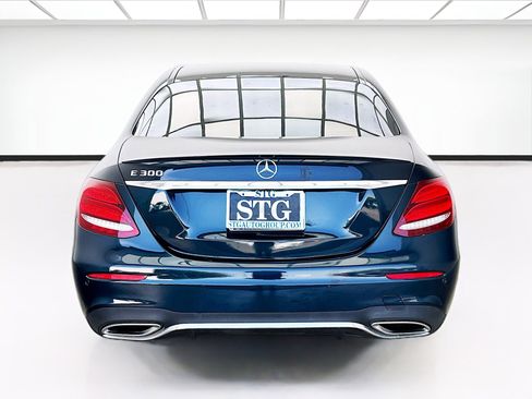 Used 2017 Mercedes-Benz E 300 image 5