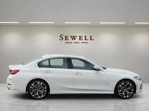 Used 2026 BMW 330i Sedan w/ Premium Package RWD image 6