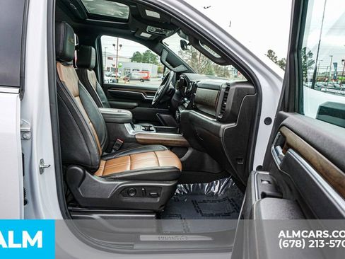 Used 2025 Chevrolet Silverado 3500 High Country w/ Technology Package AWD/4WD image 24
