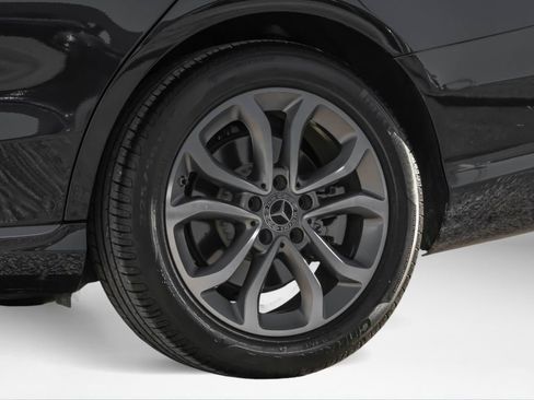 Used 2018 Mercedes-Benz C 300 Sedan image 70