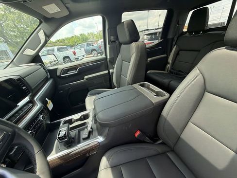 New 2026 GMC Sierra 1500 Elevation w/ Elevation Premium Package AWD/4WD image 20