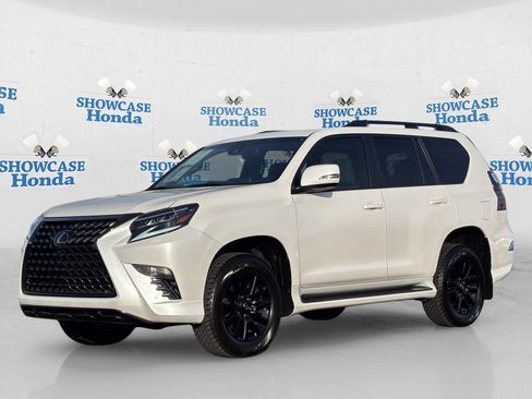 Used 2023 Lexus GX 460 w/ Black Line Special Edition AWD/4WD image 2