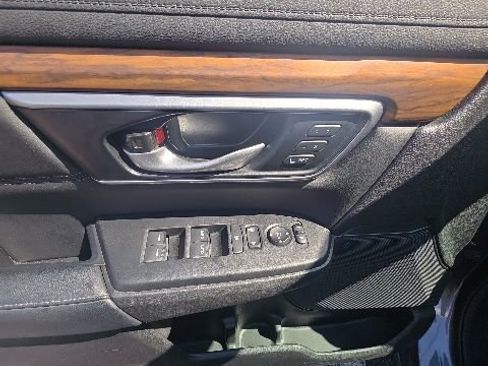 Used 2021 Honda CR-V Touring image 18