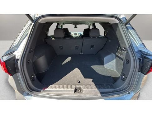 Used 2024 Chevrolet Equinox LT FWD image 31