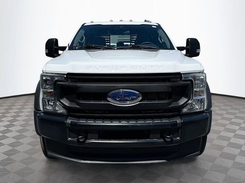 Used 2022 Ford F550 4x4 Crew Cab Super Duty w/ Power Equipment Group image 2