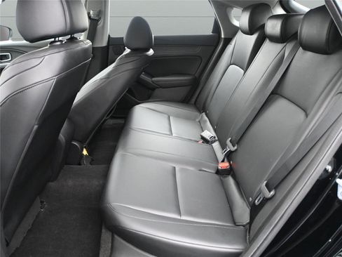 Used 2024 Acura Integra image 33