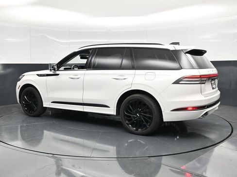 Used 2025 Lincoln Aviator Reserve w/ Equipment Group 201A AWD/4WD image 7