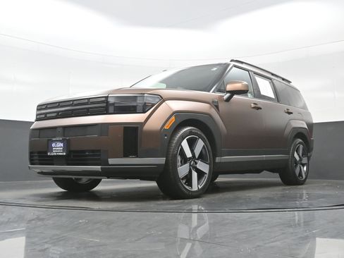 Used 2025 Hyundai Santa Fe Limited image 29