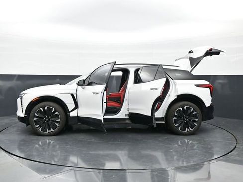 Used 2024 Chevrolet Blazer EV RS AWD/4WD image 45