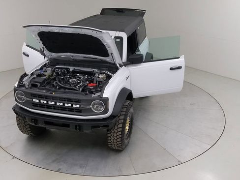 Certified 2024 Ford Bronco Black Diamond AWD/4WD image 44