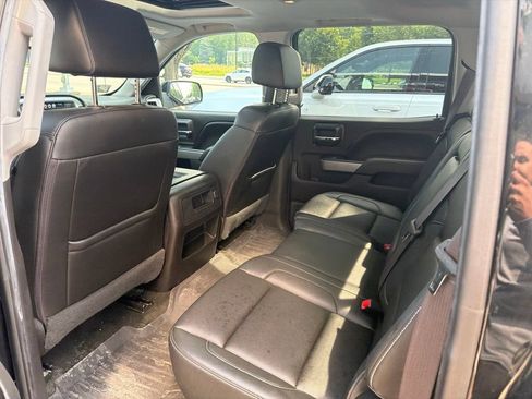 Used 2017 Chevrolet Silverado 1500 LTZ Z71 w/ LTZ Plus Package AWD/4WD image 14