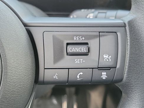 New 2026 Nissan Kicks SV w/ Charging Package FWD image 8