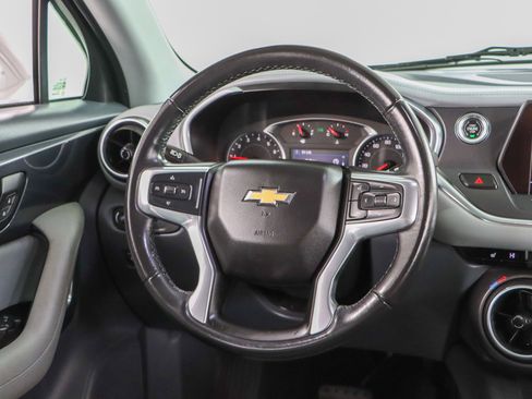 Used 2019 Chevrolet Blazer LT image 12