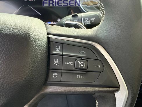 Used 2024 Jeep Grand Cherokee L Limited w/ Luxury Tech Group II AWD/4WD image 20