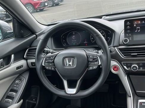 Used 2019 Honda Accord Touring image 21
