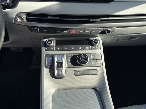 Used 2025 Hyundai Palisade SEL image 28