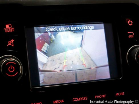 Used 2019 RAM ProMaster 1500 w/ Interior Convenience Group image 12