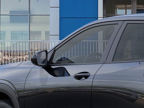 New 2026 Chevrolet Trax RS image 12