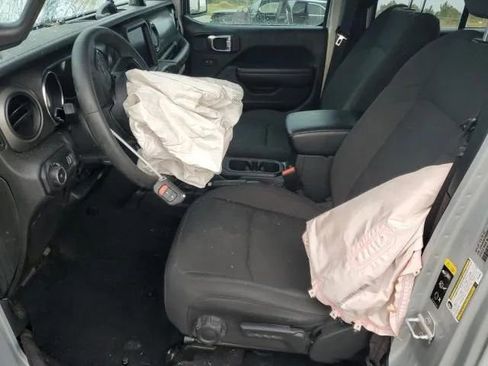 Used 2023 Jeep Wrangler Unlimited Sport image 7