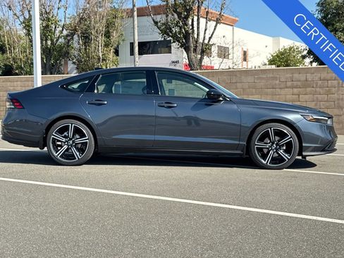 Certified 2026 Honda Accord SE image 3