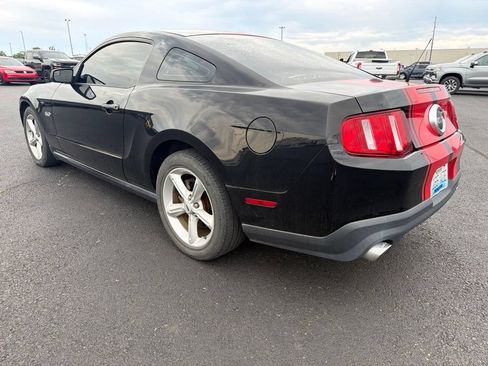 Used 2012 Ford Mustang GT Premium RWD image 4