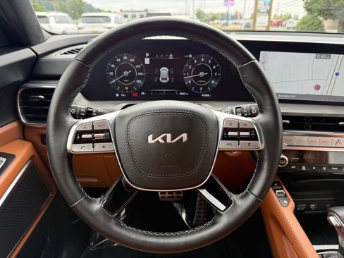 Certified 2023 Kia Telluride SX Prestige X-Line AWD/4WD image 24