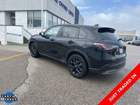 Used 2023 Honda HR-V Sport image 4