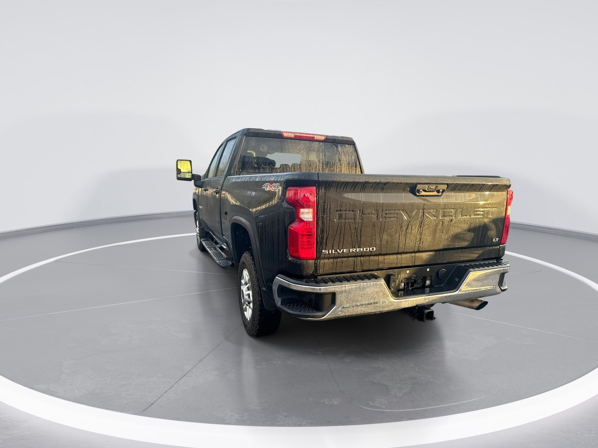 Used 2025 Chevrolet Silverado 2500 LT w/ Convenience Package AWD/4WD image 6