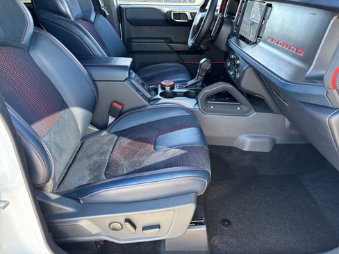 Used 2025 Ford Bronco Raptor image 19