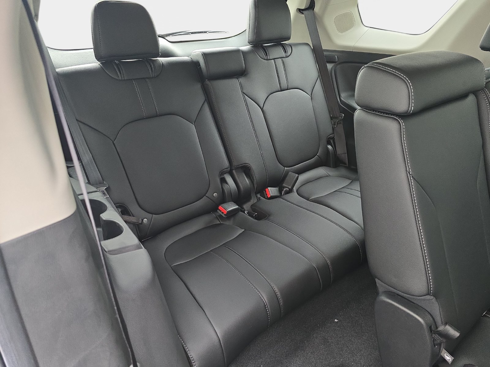 New 2026 Honda Pilot Touring image 13