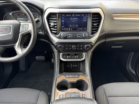 Used 2023 GMC Acadia SLE w/ Driver Convenience Package AWD/4WD image 8