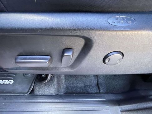 Used 2018 Toyota Tundra SR5 w/ SR5 Upgrade Package image 14