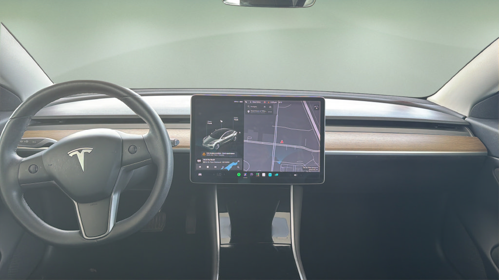 Used 2020 Tesla Model 3 Long Range AWD/4WD image 14