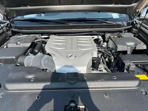 Certified 2023 Lexus GX 460 Premium w/ Premium Package AWD/4WD image 10