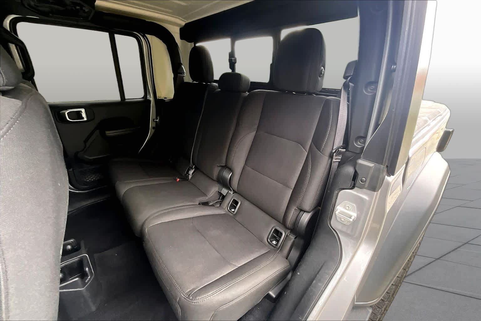 Used 2020 Jeep Gladiator Sport w/ Quick Order Package 24S AWD/4WD image 20
